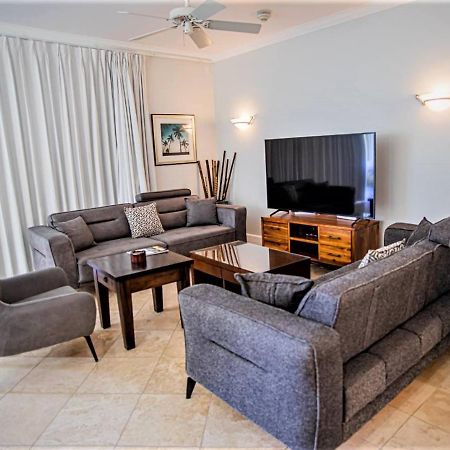 Villa Renaissance Unit 205 Grace Bay Beach ภายนอก รูปภาพ