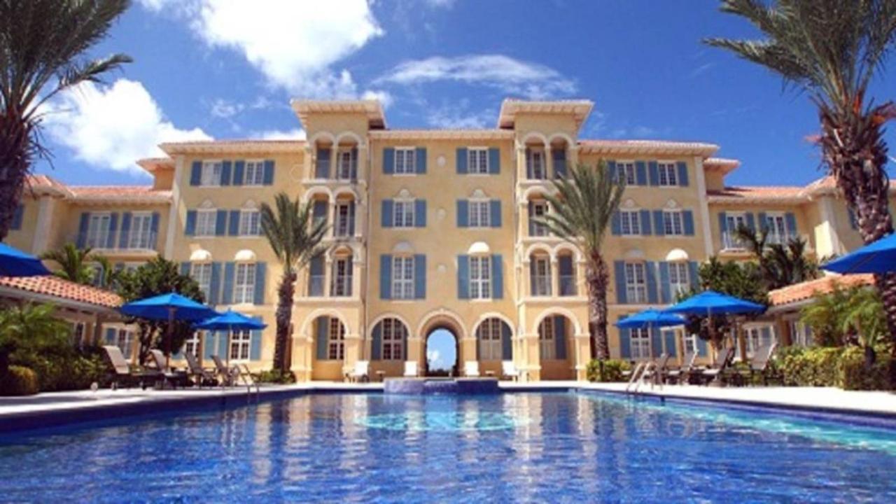 Villa Renaissance Unit 205 Grace Bay Beach ภายนอก รูปภาพ
