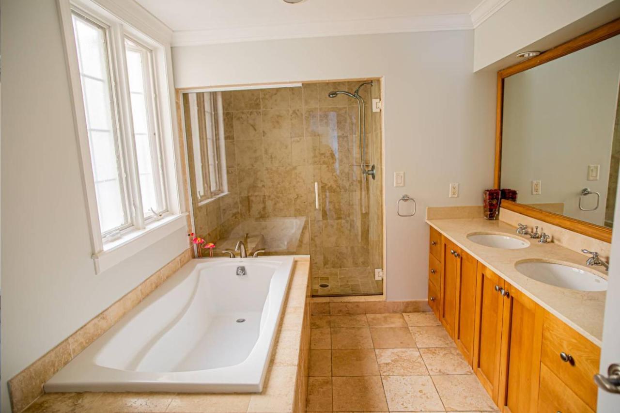 Villa Renaissance Unit 205 Grace Bay Beach ภายนอก รูปภาพ